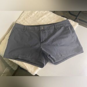 Dakine shorts